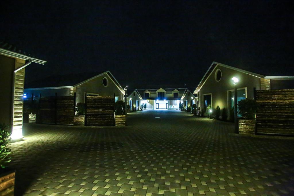 Armada Villa Hotel Zabrat Buitenkant foto